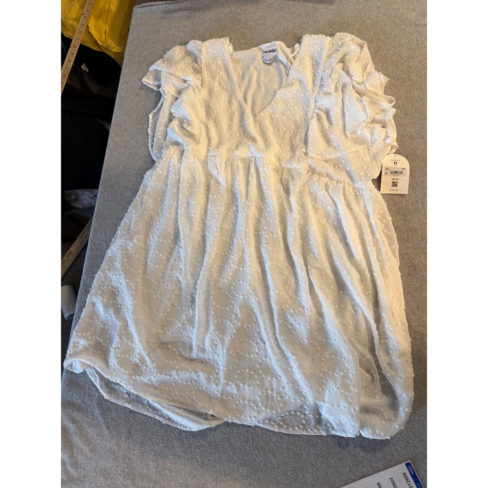 Arula White Swiss Dot Mini Dress NWT Size B 2X V-Neck Ruffle Sleeve Ivory